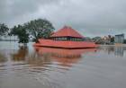 കനത്ത മഴയില്‍ ആലുവ ശിവക്ഷേത്രം മുങ്ങി ; പെരിയാറിലെ ജലനിരപ്പുയര്‍ന്നു