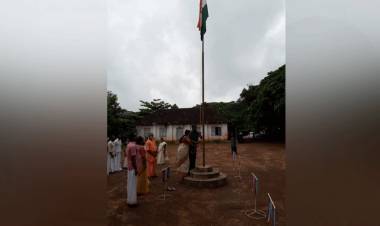 സ്വാതന്ത്ര്യ ദിനാഘോഷം തത്സമയം കുട്ടികളിലെത്തിച്ച് ശ്രീരാമകൃഷ്ണ ഗുരുകുല വിദ്യാമന്ദിരം