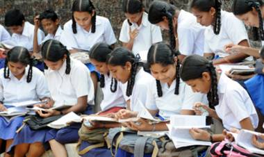  എസ്.എസ്.എല്‍.സി ഹയര്‍ സെക്കന്‍ഡറി പരീക്ഷകള്‍ മാര്‍ച്ചില്‍ ;  കോളേജുകളില്‍ ജനുവരി മുതല്‍ ക്ലാസ്സ്‌ ആരംഭിക്കും.