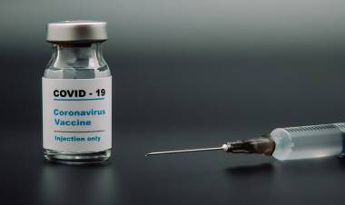 യൂറോപ്യൻ യൂണിയൻ രാജ്യങ്ങളിൽ കോവിഡ്  വാക്സിനേഷൻ തുടങ്ങി