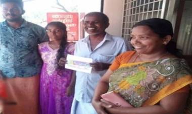 ടാപ്പിങ് ജോലി ഇപ്പോഴും തുടരുന്നു; കോടീശ്വരനായിട്ടും രാജന്‍ പഴയ രാജന്‍ തന്നെ