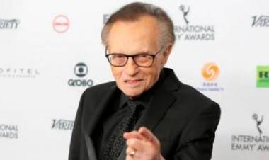 ലോകപ്രശസ്ത മാധ്യമപ്രവർത്തകൻ ലാരി കിംഗ് അന്തരിച്ചു