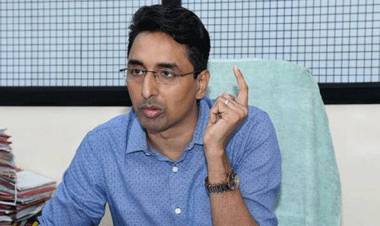 പത്തനംതിട്ട ജില്ലാ കളക്ടർ പി.ബി നൂഹ് ഇടതുപക്ഷ സർക്കാരിനെ ആവോളം സഹായിച്ച് പടിയിറങ്ങി...