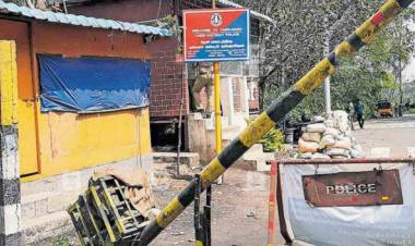 കേരളത്തിന്റെ ഭൂമിയില് അവകാശം സ്ഥാപിക്കാന് തമിഴ്നാട്; കമ്ബംമേട്ടിലെ തര്ക്കഭൂമിയില് വെല്കം ടു തമിഴ്നാട് ബോര്ഡ്: തമിഴ്നാട്ടിലേക്ക് പറന്നു പോയ പൂവന് കോഴിയെ പിടിക്കാന് സമ്മതിക്കാതെ പൊലീസ്: കമ്ബംമെട്ടിലെ അതിര്ത്തി പ്രശ്നം രൂക്ഷമാകുമ്ബോള്