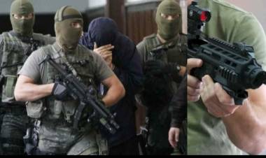 മൊസാദ് ഇറാനെ ഞെട്ടിച്ചു, കൊല്ലാനുള്ള 1 ടൺ തോക്കെത്തിയത് പീസ് പീസായി, നിരീക്ഷിച്ചത് 8 മാസം...