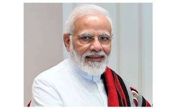 ഒരേ വേദിയില്‍ അഞ്ച്‌ പദ്ധതികള്‍ നാടിന്‌ സമര്‍പ്പിച്ച്‌ പ്രധാനമന്ത്രി