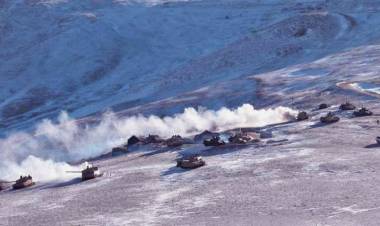 ചൈനീസ്‌ സൈന്യം ഫിംഗര്‍ 8 ലേക്ക് മടങ്ങി ; ചിത്രങ്ങള്‍ പുറത്തുവിട്ട് ഇന്ത്യന്‍ ആര്‍മി ; ഇന്ത്യന്‍ സൈന്യം  ഫിംഗര്‍ മൂന്നില്‍ തുടരും 