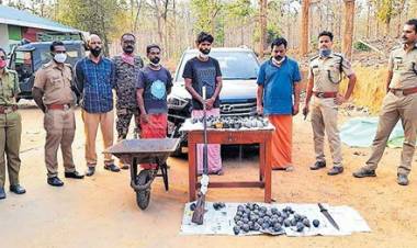 പുള്ളിമാനിനെ വേട്ടയാടി ഉന്തുവണ്ടിയിൽ കൊണ്ടുവരുമ്പോൾ ഫാംഹൗസ് ഉടമയും സംഘവും പിടിയിൽ‌