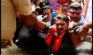 ശബരിമലയുടെ മറവിൽ CAA സമരക്കാരെ പ്രീണിപ്പിക്കാൻ പിണറായി സർക്കാർ ശ്രമം