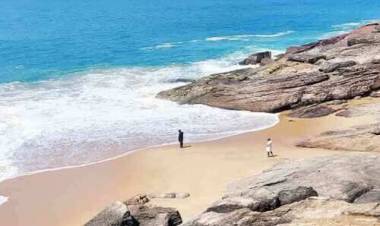 ആഴിമല തീരത്ത്​ അപകടം അരികെ; ര​ണ്ടു​മാ​സ​ത്തി​നി​ടെ പൊ​ലി​ഞ്ഞ​ത് മൂ​ന്ന് ജീ​വ​നു​ക​ള്‍