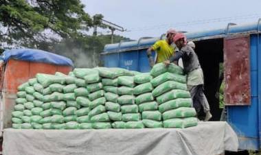 സിമന്റിന് പൊള്ളുന്ന വില; ചാക്കിന് 50 രൂപ കൂടി; പ്രതിഷേധം അറിയിച്ച്‌ കെട്ടിട നിര്‍മ്മാതാക്കള്‍