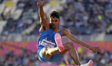 കോമണ്‍വെല്‍ത്ത് ഗെയിംസിവല്‍ വെള്ളിത്തിളക്കവുമായി മലയാളി താരം എം.ശ്രീശങ്കര്‍