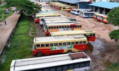 ജീവനക്കാരെ മുന്‍നിര്‍ത്തി വിലപേശാനുള്ള ശ്രമം പരാജയപ്പെട്ടപ്പോള്‍ ജനങ്ങളെ ഇളക്കി സര്‍ക്കാരിനോട് വിലപേശാനാണ് മാനേജ്മെന്റ് ശ്രമിക്കുന്നത് ; കെ എസ് ആര്‍ ടി ഇ എ 