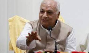 കണ്ണൂര്‍ വി.സി ക്രിമിനലിനെപ്പോലെ പെരുമാറുന്നുവെന്നും ദല്‍ഹിയില്‍ വച്ച് ഗൂഡാലോചന നടന്നെന്നും ആരോപിച്ച്  ഗവര്‍ണര്‍