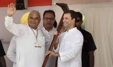 നെഹ്‌റുവും ഇന്ദിരാ ഗാന്ധിയും നയിച്ച അതേ ആര്‍ജവത്തോടെ പ്രവര്‍ത്തിക്കാന്‍ രാഹുലോ സംഘമോ ശ്രമിക്കുന്നില്ല ; എംഎ ഖാന്‍ കോണ്‍ഗ്രസ് വിട്ടു