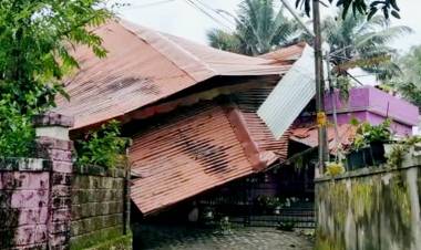 ചാലക്കുടിയില്‍ വിവിധയിടങ്ങളില്‍ ചുഴലിക്കാറ്റ്