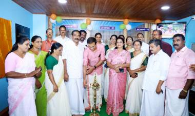 മുഖം മിനുക്കി ജനകീയമായി മൂക്കന്നൂർ പഞ്ചായത്ത് ഓഫീസ്