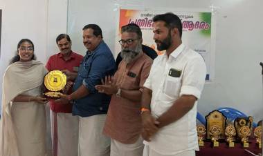 അനുമോദന പുരസ്കാരങ്ങൾ നൽകി ആദരിച്ചു.