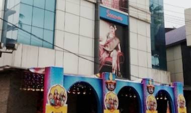 സീമാസ് അങ്കമാലിയിൽ അടിമപ്പണി: സ്ത്രീകളുടെ നിലവിളികളെ അവഗണിച്ച് അധികൃതർ