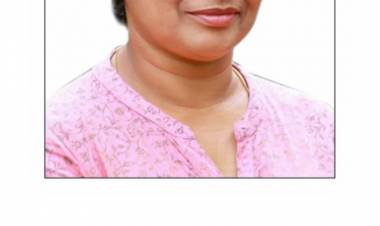 ശബരിമല മാധ്യമ റിപ്പോർട്ടിംഗ്, സംസ്ഥാന സർക്കാരിൻ്റെ അക്രഡിറ്റേഷൻ ഉള്ളവർക്കു മാത്രമെന്ന തീരുമാനം, പ്രതിഷേധാർഹം, " മീഡിയ ആൻ്റ് ജേർണലിസ്റ്റ് വർക്കേഴ്സ് യൂണിയൻ നാഷണൽ  പ്രസിഡൻ്റ്;അജിതാജയ് ഷോർ