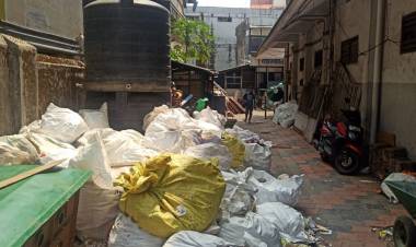 ശുചിത്വവും, സുരക്ഷിതത്വവും ഞങ്ങൾക്ക് ബാധകമല്ല, അങ്കമാലി മുനിസിപ്പാലിറ്റി കാര്യാലയം