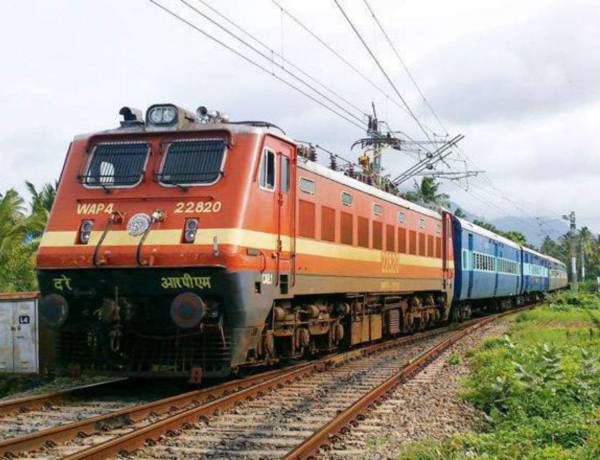 എയര്‍ കണ്ടീഷന്‍ ചെയ്ത സെക്കൻഡ് ക്ലാസ് ജനറല്‍ കോച്ചുകള്‍ ഈ വര്‍ഷം അവസാനത്തോടെ അവതരിപ്പിക്കാന്‍ ഒരുങ്ങി ഇന്ത്യന്‍ റെയില്‍വേ