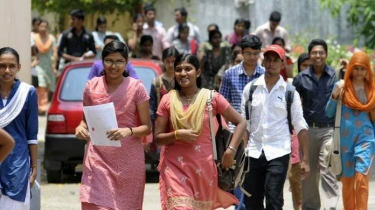 സംസ്ഥാനത്തെ കോളേജുകളും സര്‍വകലാശാല ക്യാമ്പസുകളും ഇന്ന് തുറക്കുന്നു