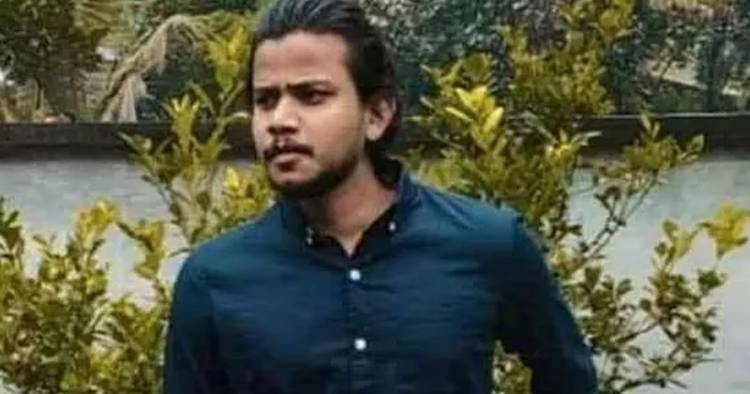 കാറില്‍ ബൈക്ക് ഇടിച്ചുകയറി ഫാര്‍മസി വിദ്യാര്‍ത്ഥി മരിച്ചു