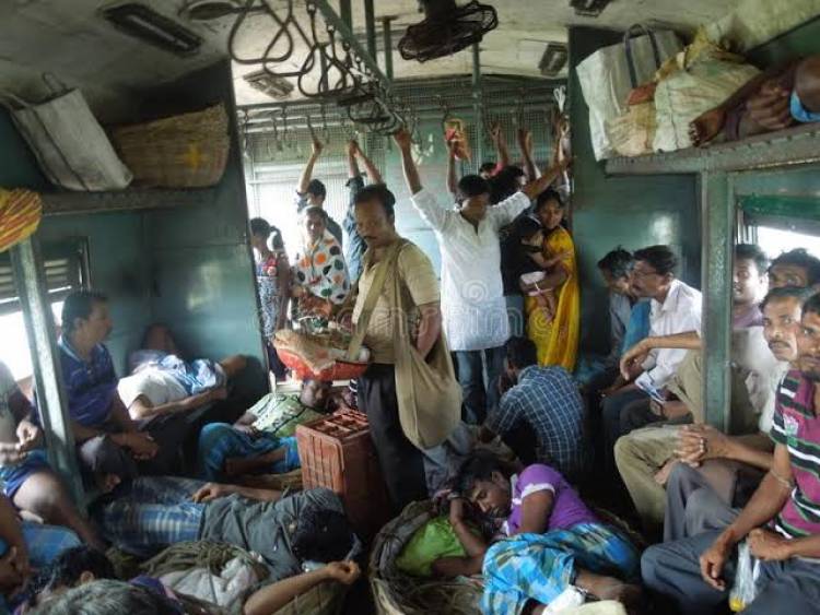 കേരളത്തിൽ നിന്ന് ബംഗാളിലേക്കും ബംഗ്ലാദേശിലേക്കും ഒരു വർഷം ഒഴുകുന്നത് 3780 കോടി* 